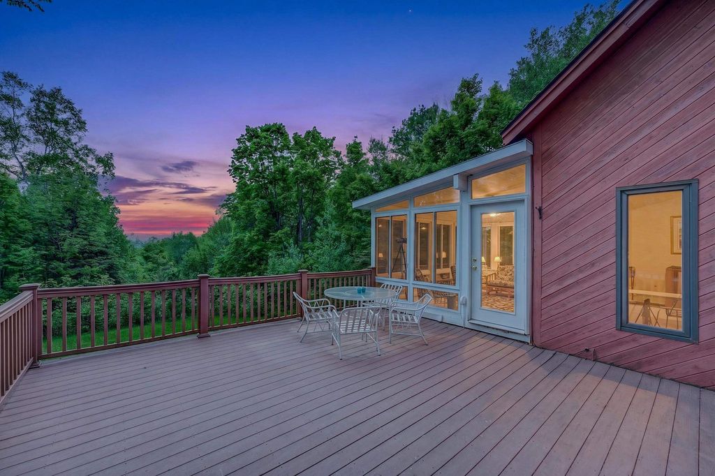 Photo of 55 Sunset Paradise Road, Jefferson, NH 03583 (MLS # 5091771)