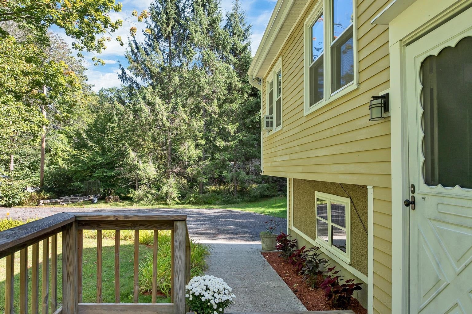 33 Gale Village Road
