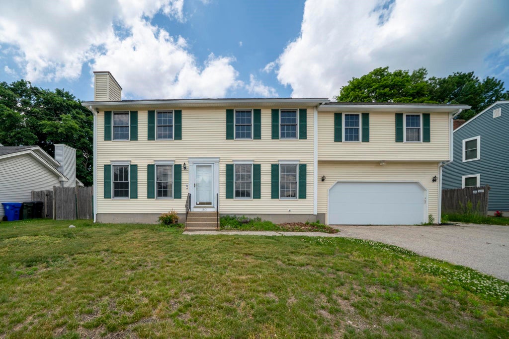 Photo of 163 Wedgewood Lane, Manchester, NH 03109 (MLS # 5093965)