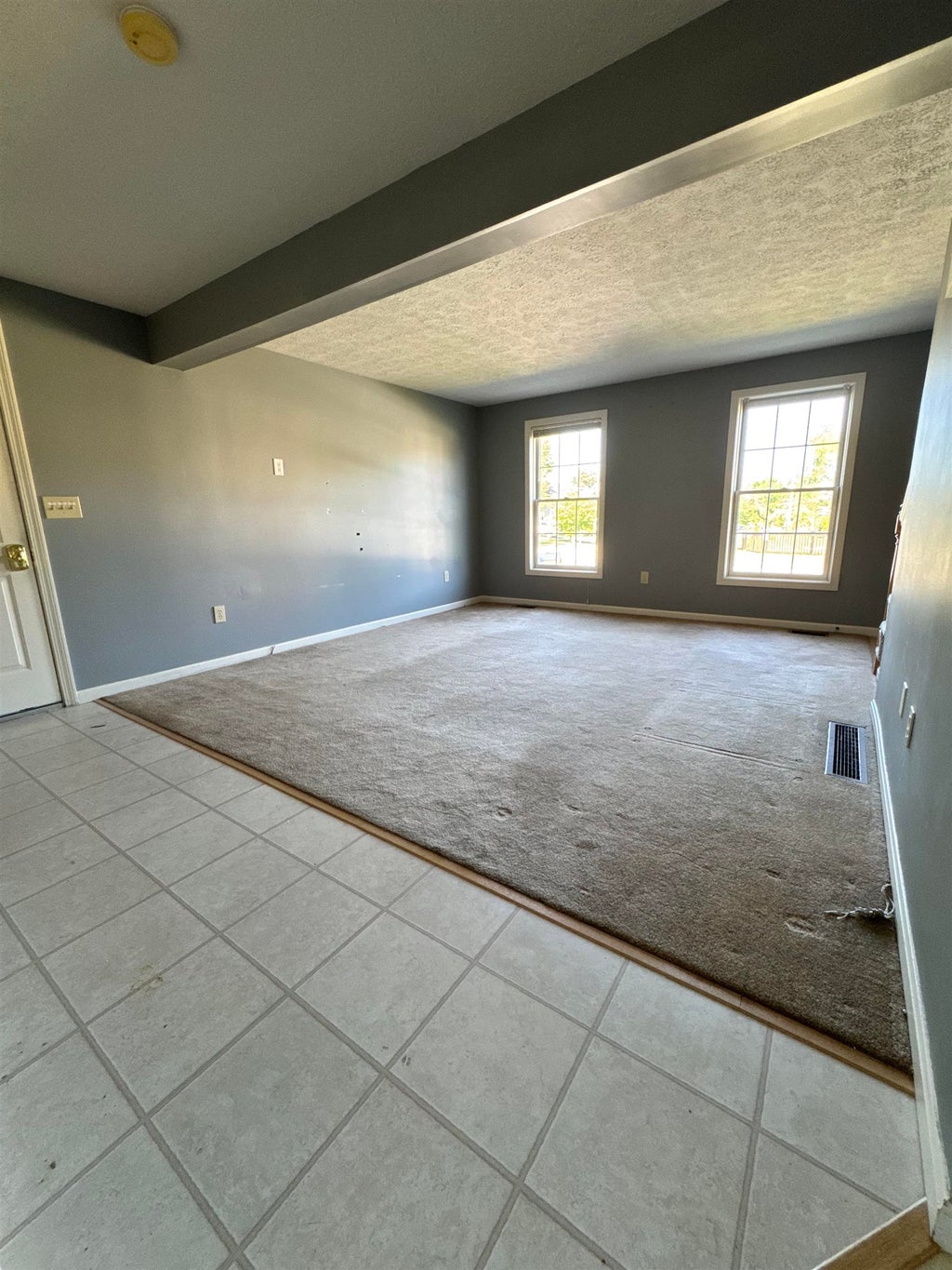 Photo of 163 Wedgewood Lane, Manchester, NH 03109 (MLS # 5093965)