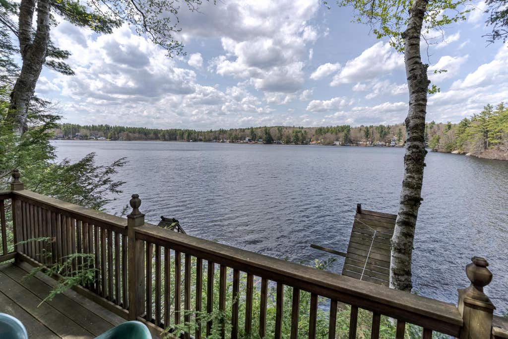 Photo of 22 Pine Street, Nottingham, NH 03290 (MLS # 5087580)