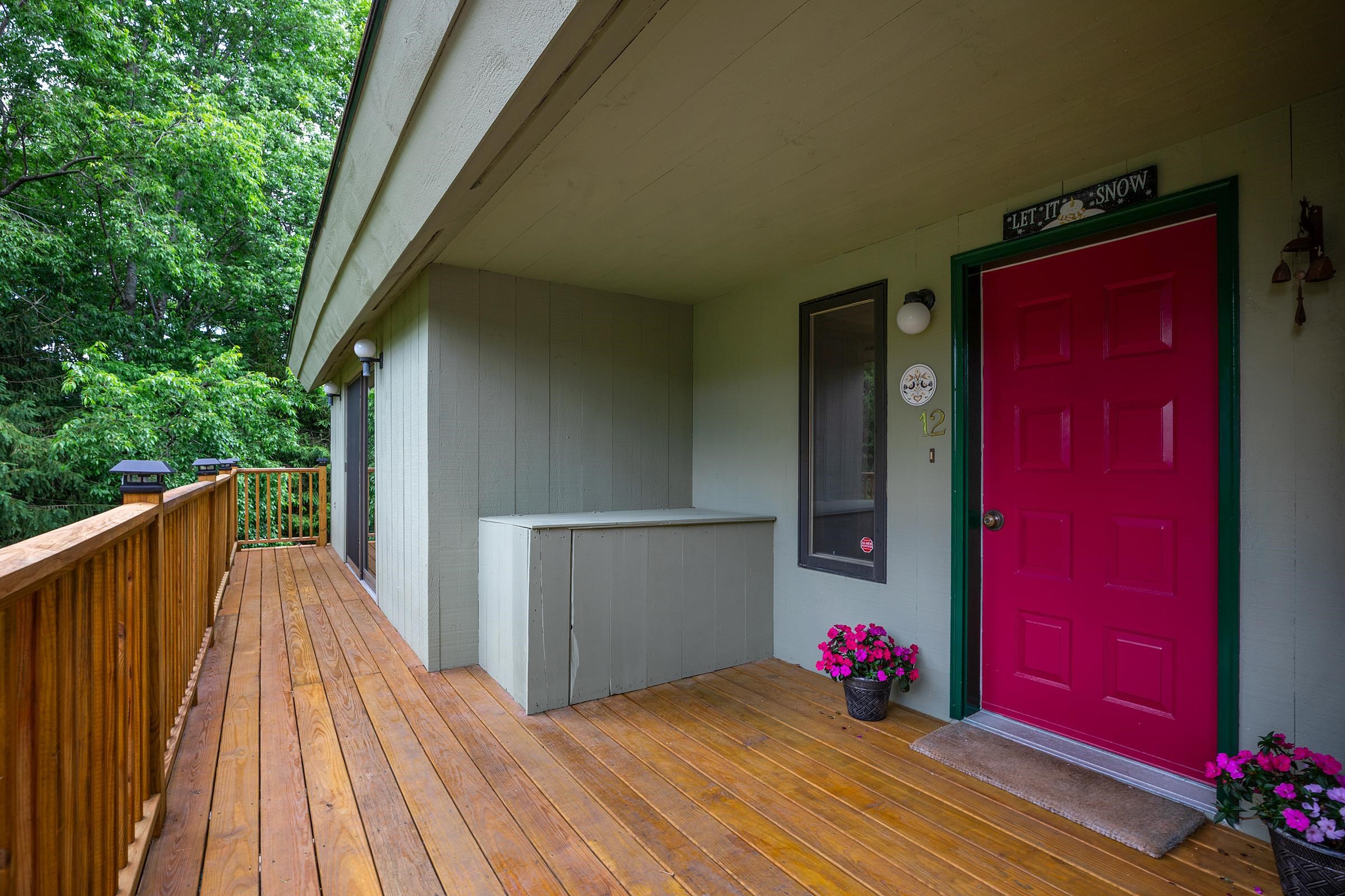 12 Stratton Ridge Road