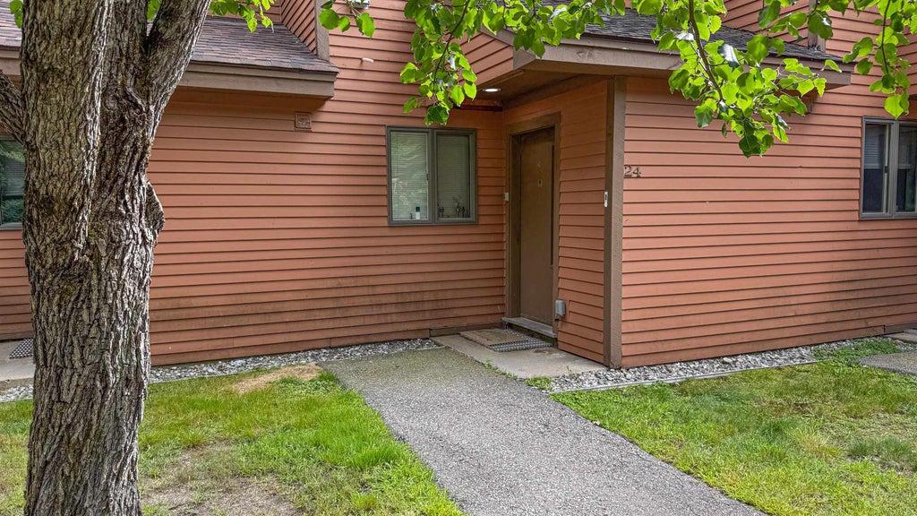 Photo of 24 Nordic Wilderness Road, Bartlett, NH 03812 (MLS # 5108755)