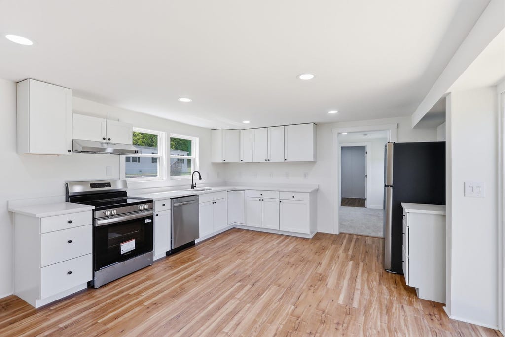 Photo of 19 Cleo Circle, Rochester, NH 03868 (MLS # 5101943)