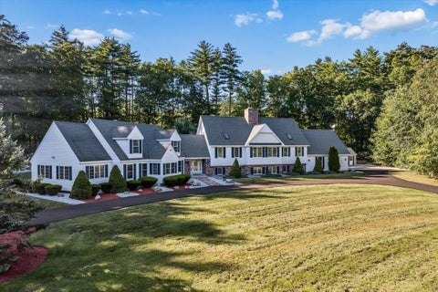 Photo of 32 Thornton Ferry Road II, Amherst, NH 03031 (MLS # 5110150)