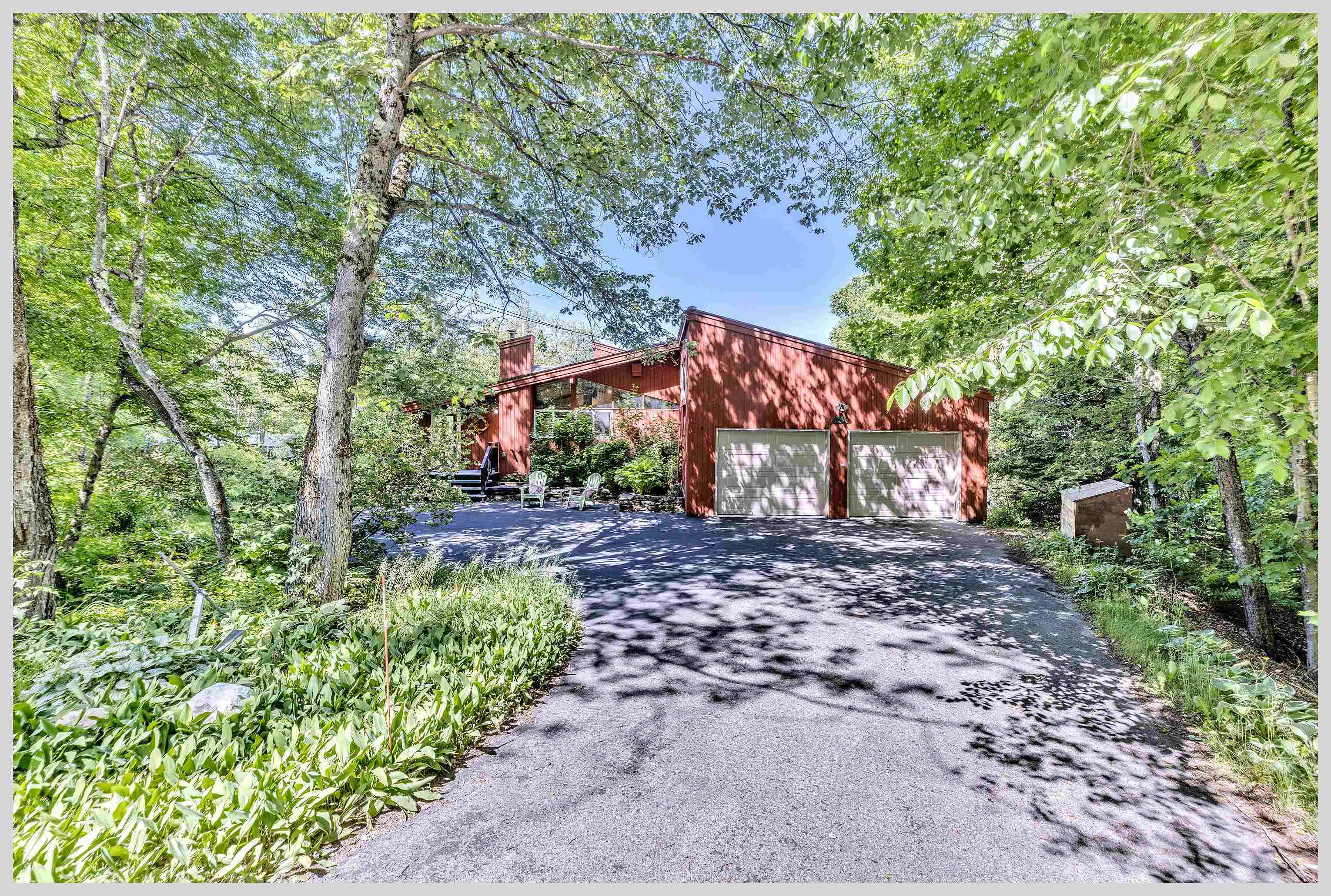 206 River Road