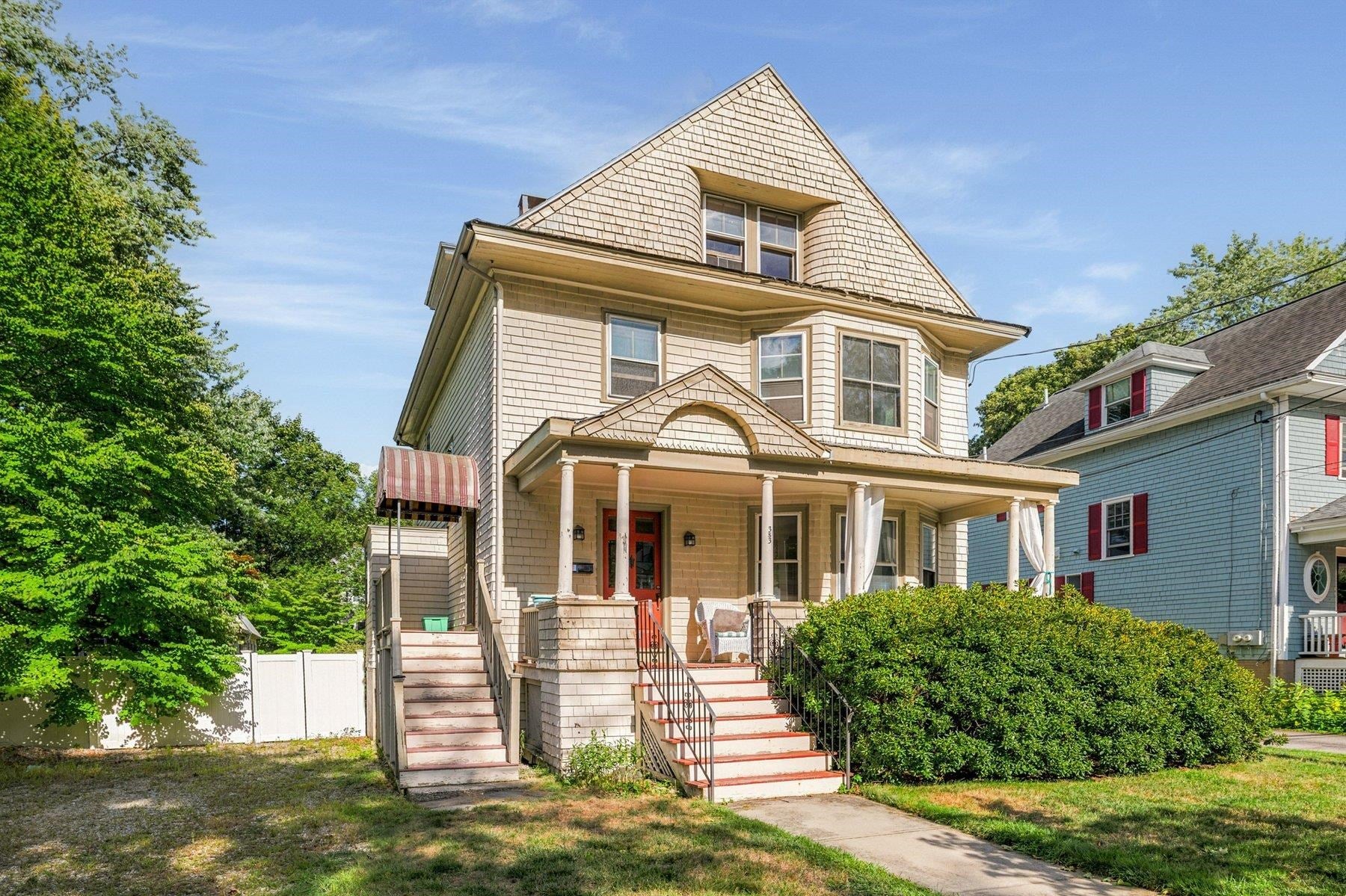 383 Miller Avenue