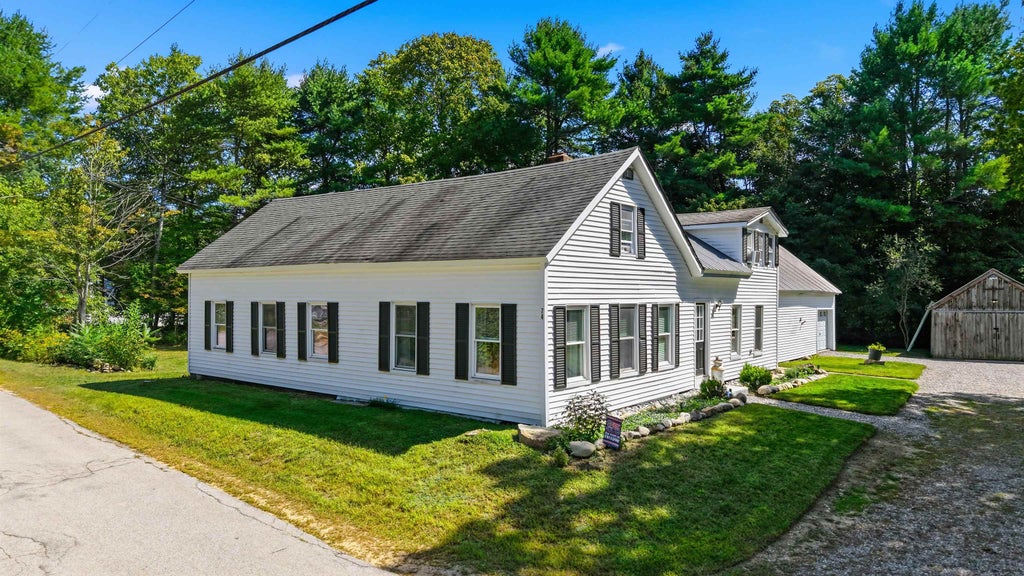 Photo of 74 Swiggey Brook Road, Chichester, NH 03258 (MLS # 5109304)