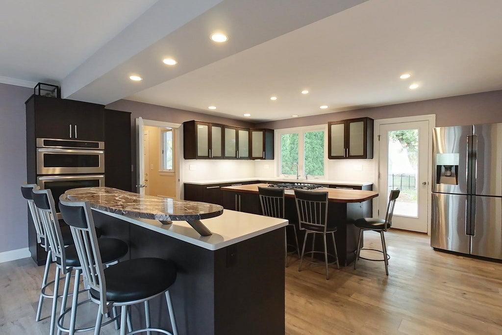Photo of 14 Chelsea Court, Nashua, NH 03062 (MLS # 5103774)