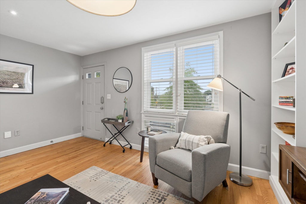 Photo of 4 Montgomery Street, Concord, NH 03301 (MLS # 5108653)
