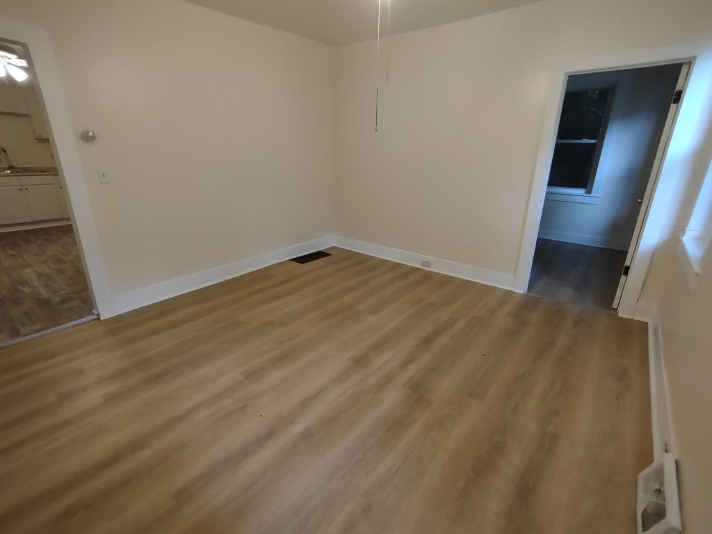 Photo of 14 Stearns Court #1, Hinsdale, NH 03743 (MLS # 5106505)