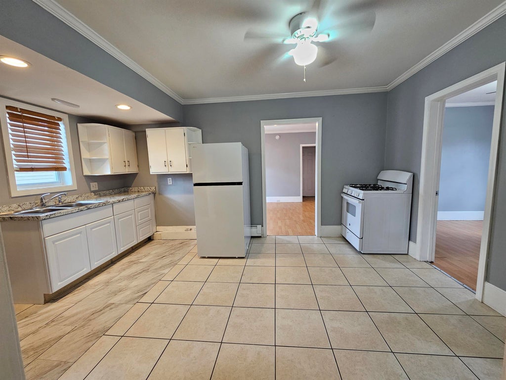 Photo of 47 Joliette Street #2, Manchester, NH 03102 (MLS # 5108548)