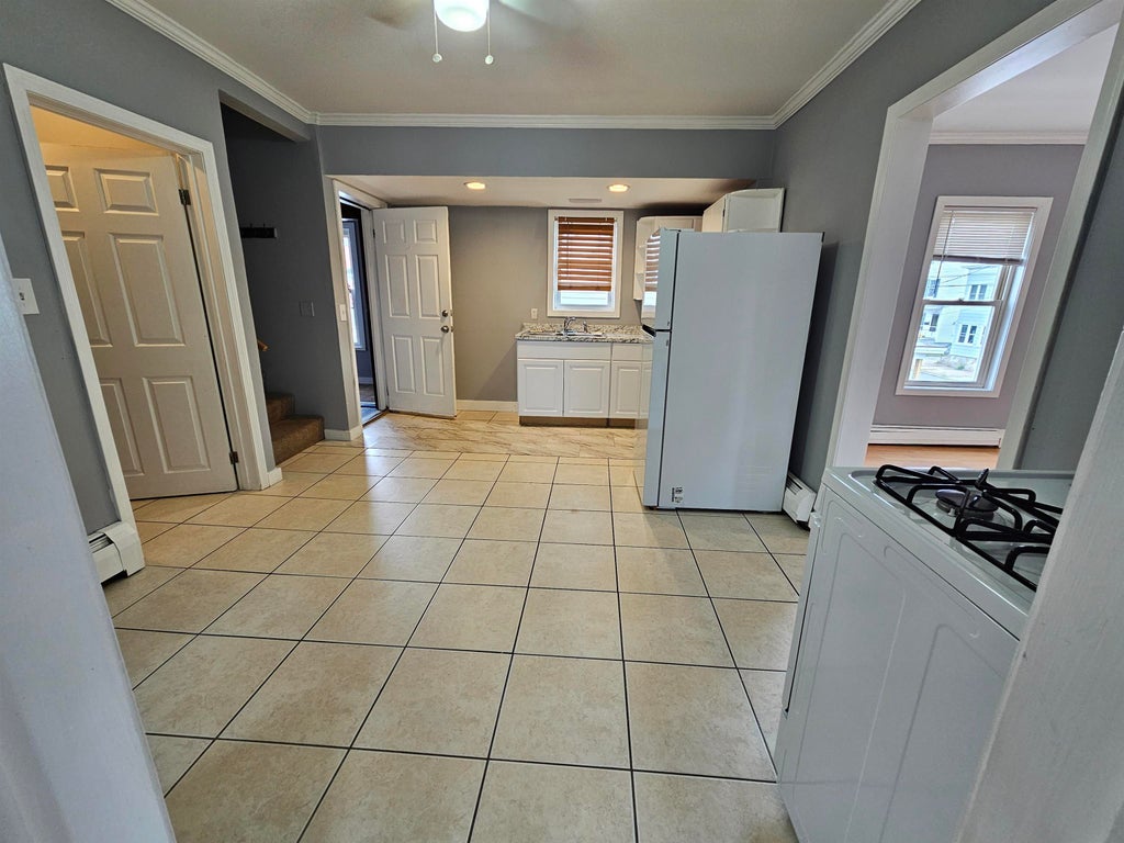 Photo of 47 Joliette Street #2, Manchester, NH 03102 (MLS # 5108548)