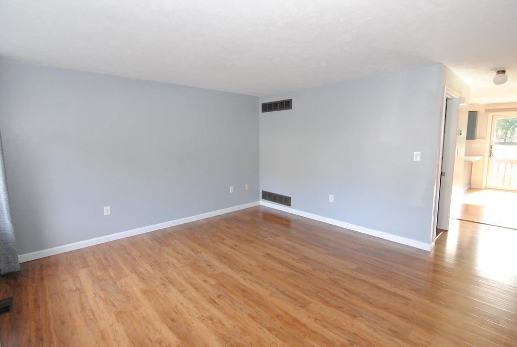 Photo of 78 Allds Street #12, Nashua, NH 03060 (MLS # 5113865)