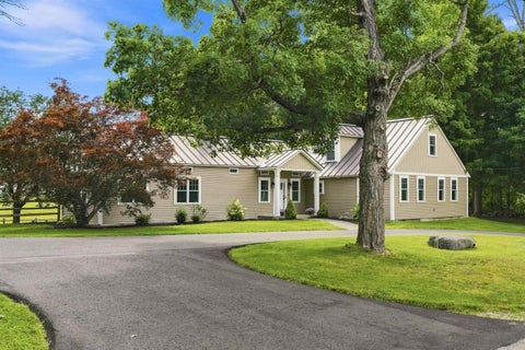 Photo of 247 Middle Winchendon Road, Rindge, NH 03461 (MLS # 5107635)
