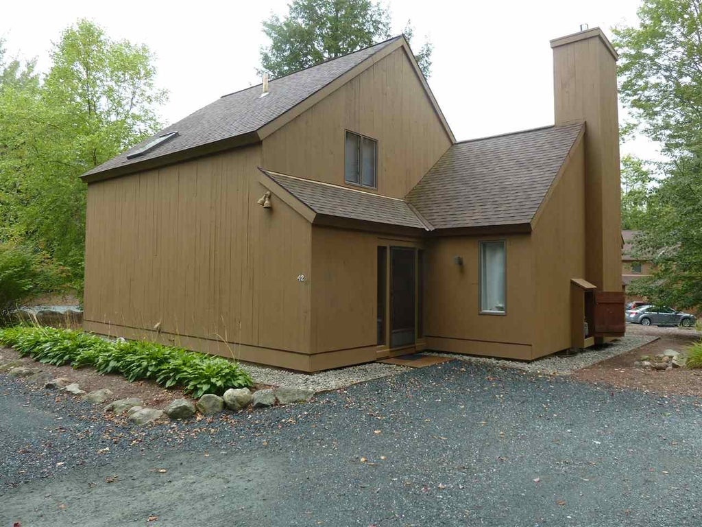 Photo of 42 Pleasant Drive, Grantham, NH 03753 (MLS # 5101251)