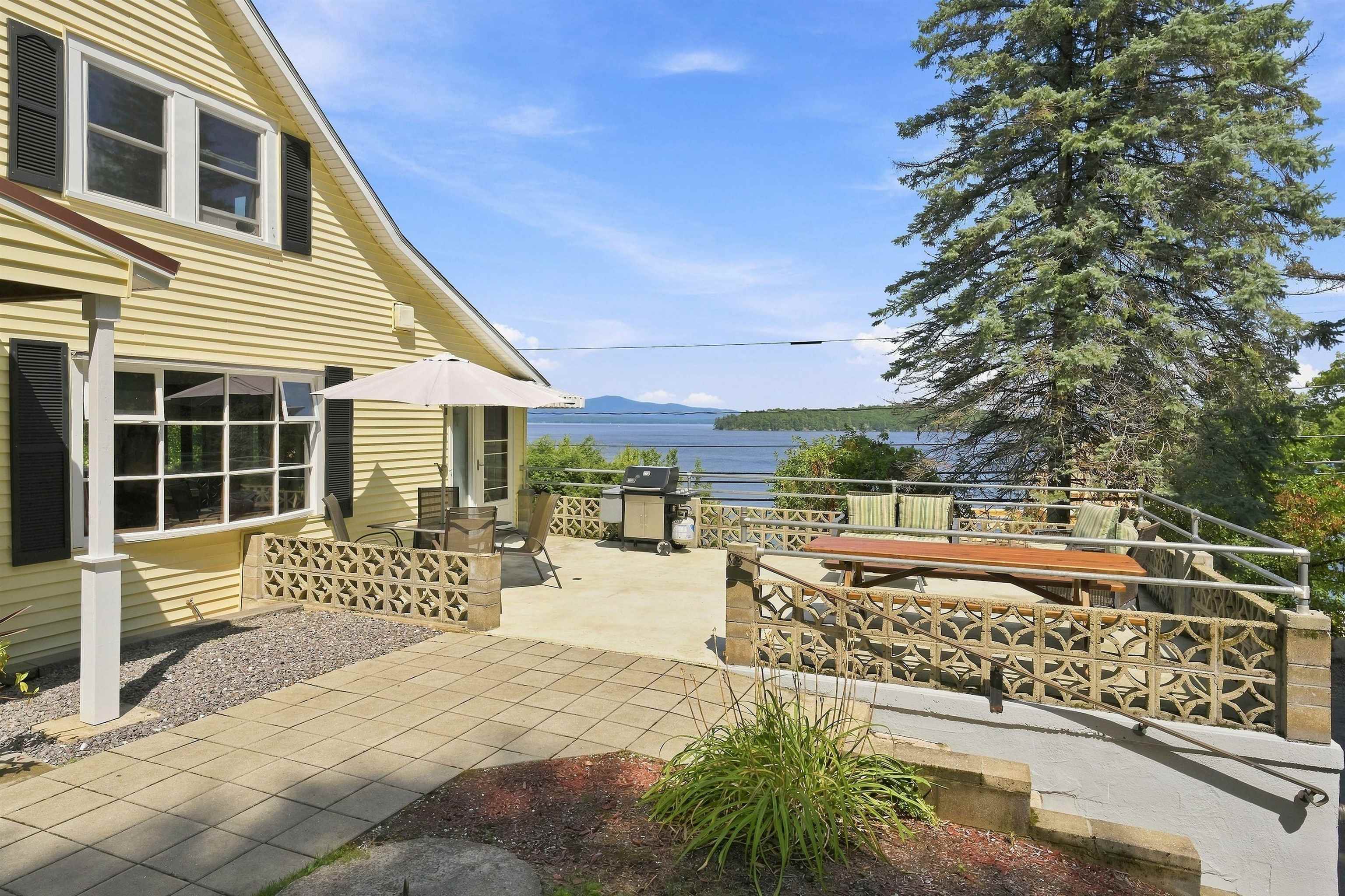 2885 Lake Shore Road