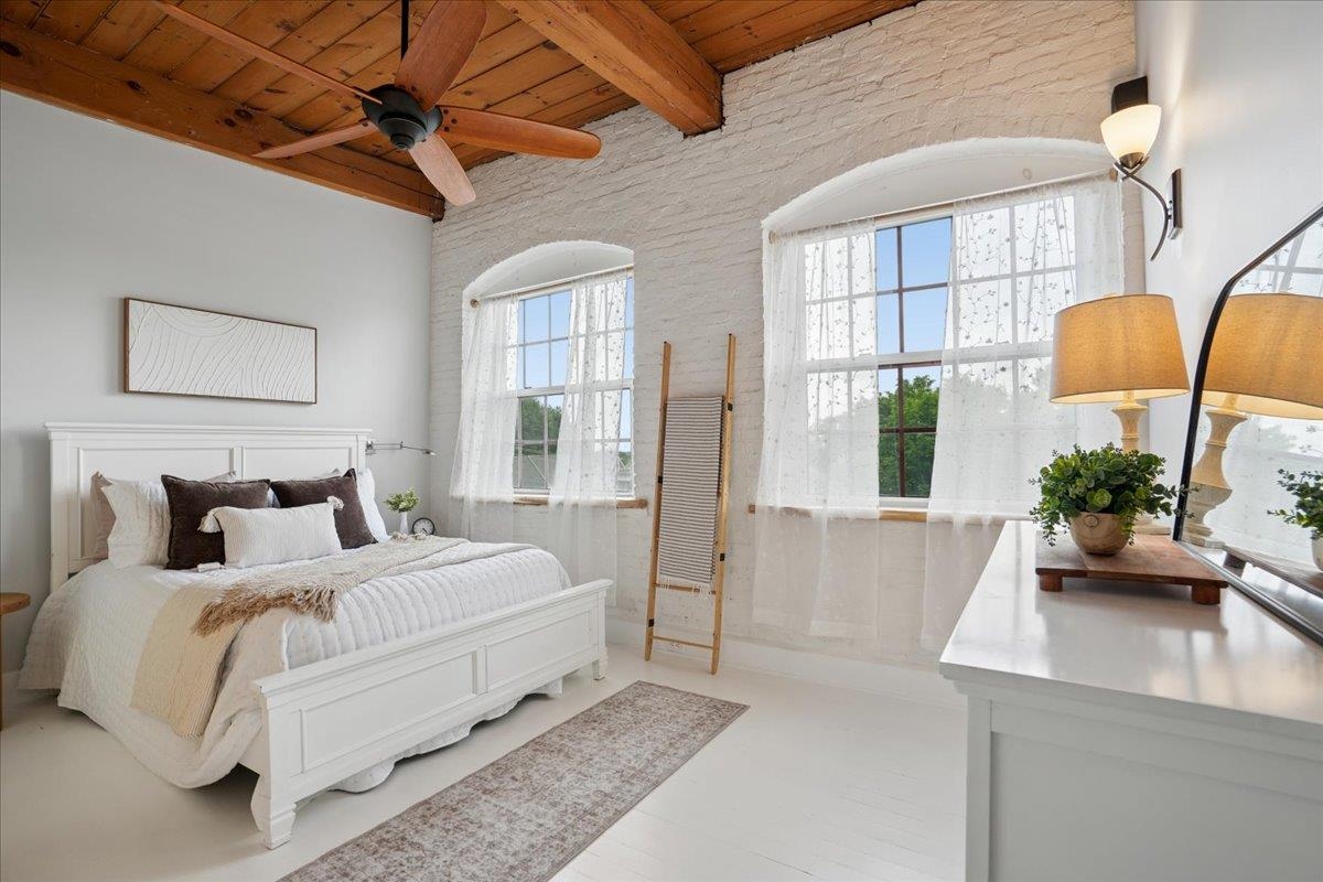 335 Cypress Street 4H