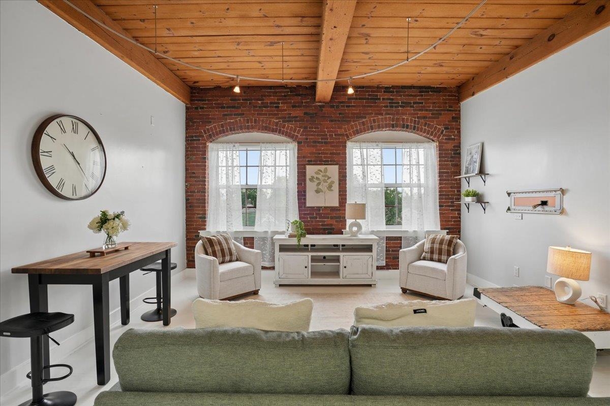 335 Cypress Street 4H