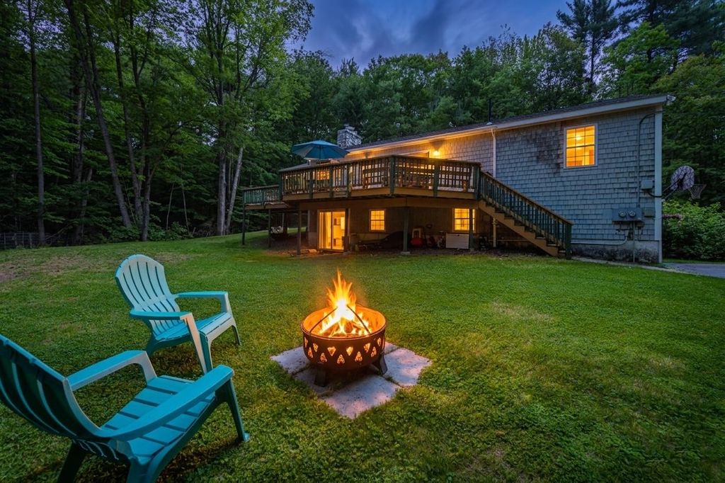 Photo of 30 Chipmunk Circle, Gilford, NH 03249 (MLS # 5091468)
