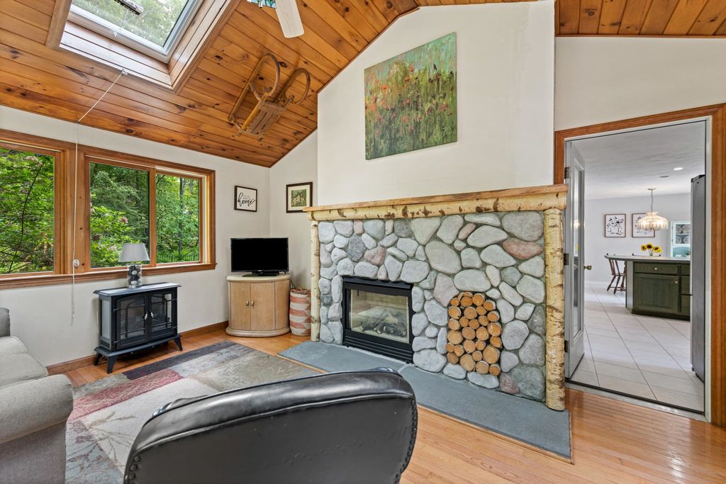 Photo of 30 Chipmunk Circle, Gilford, NH 03249 (MLS # 5091468)