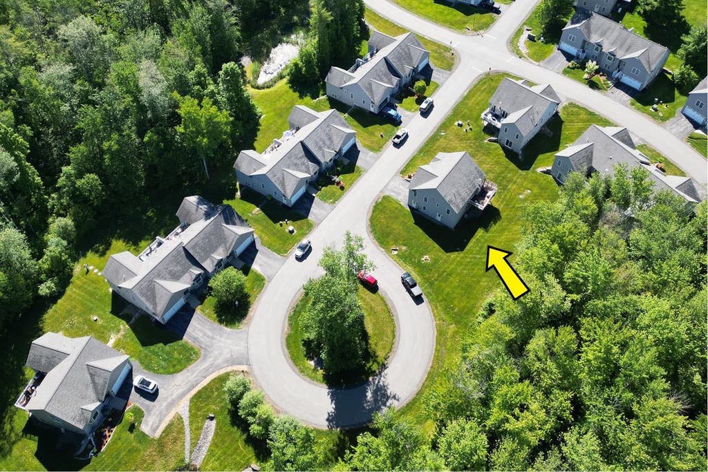 Photo of 7 Northfield Road, Atkinson, NH 03811 (MLS # 5093360)