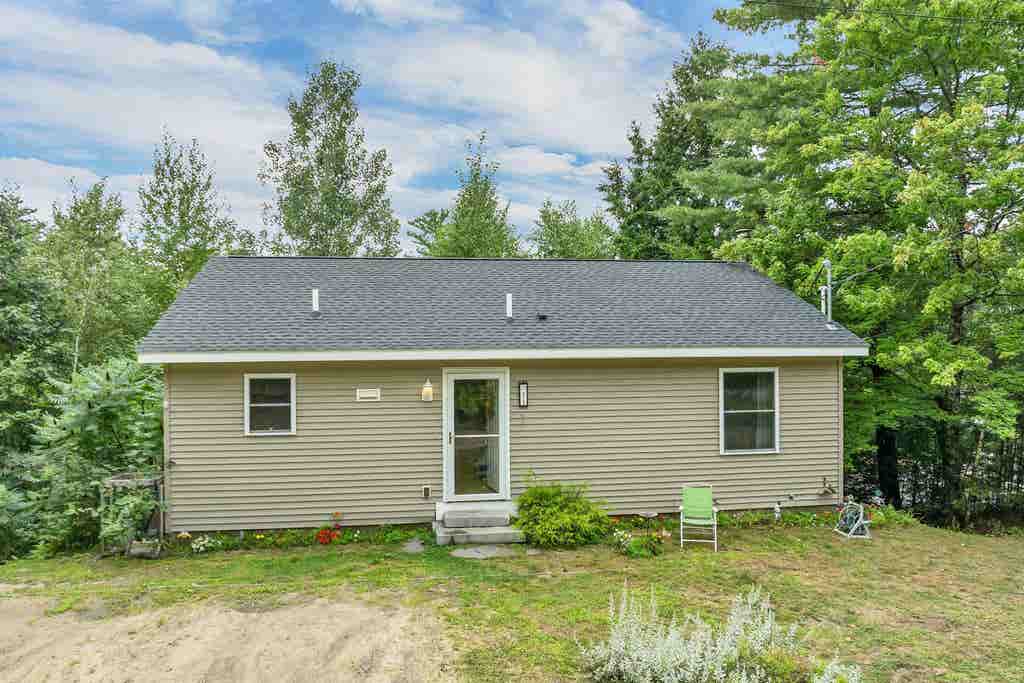 Photo of 11 Marsha Drive, Alton, NH 03810 (MLS # 5103537)