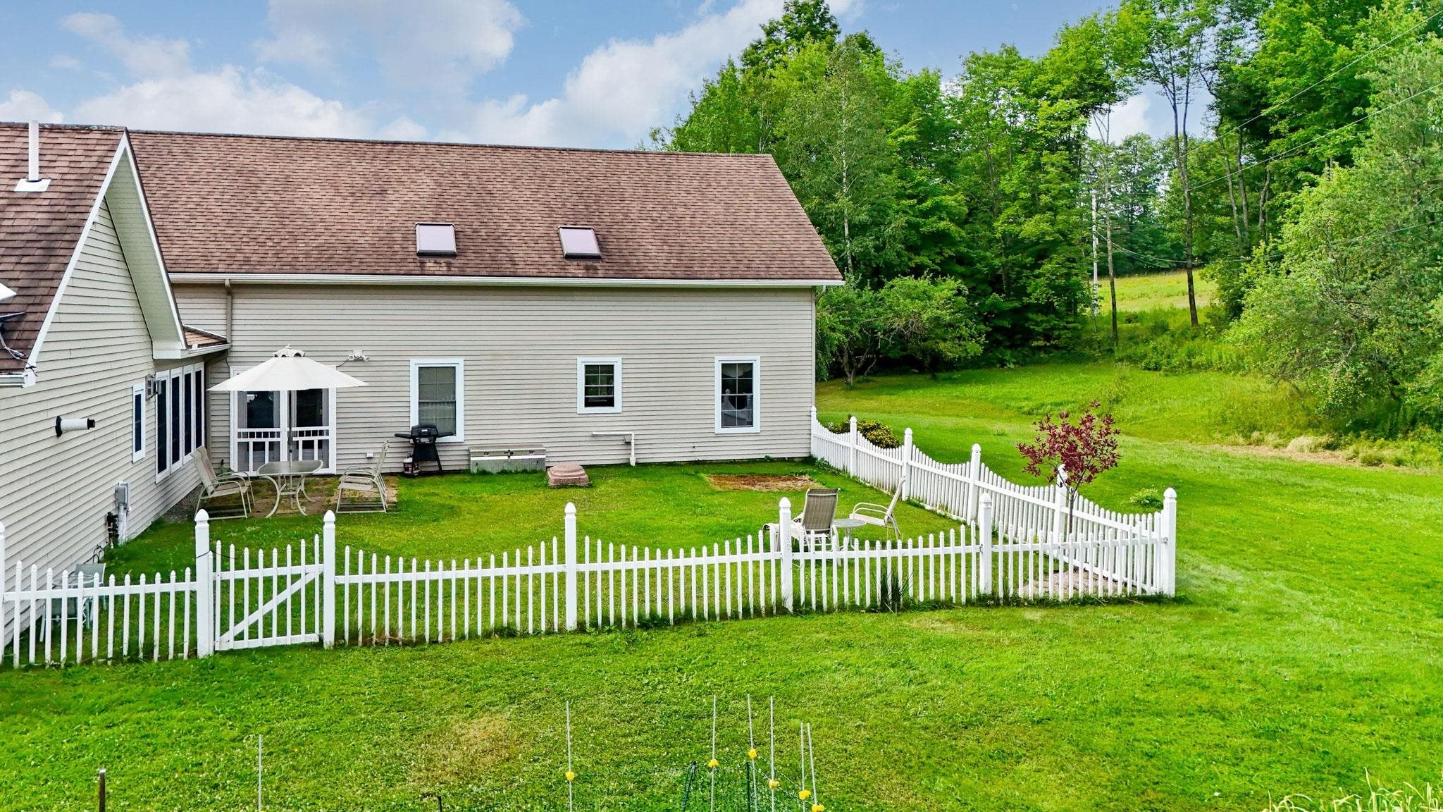 3452 Burton Hill Road