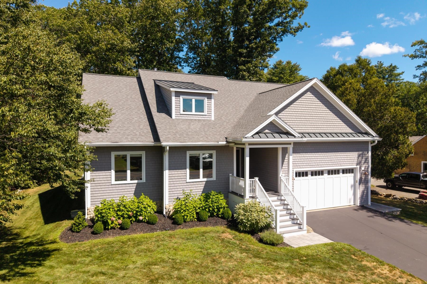 281 Wallis Road
