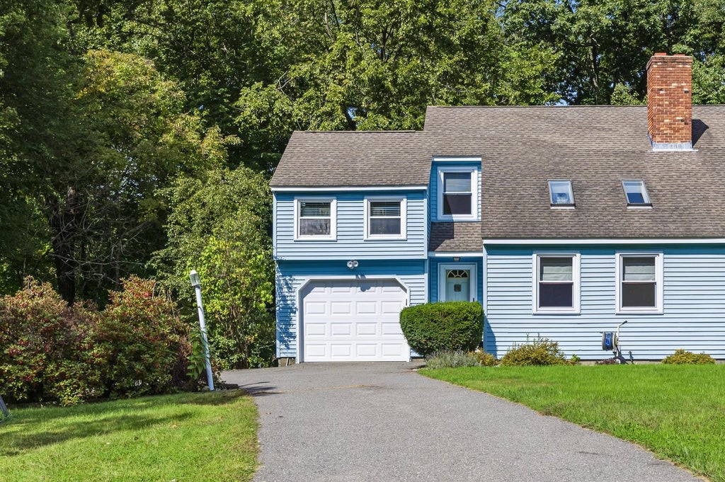 Photo of 15 Bonnie Lane, Derry, NH 03038 (MLS # 5111297)