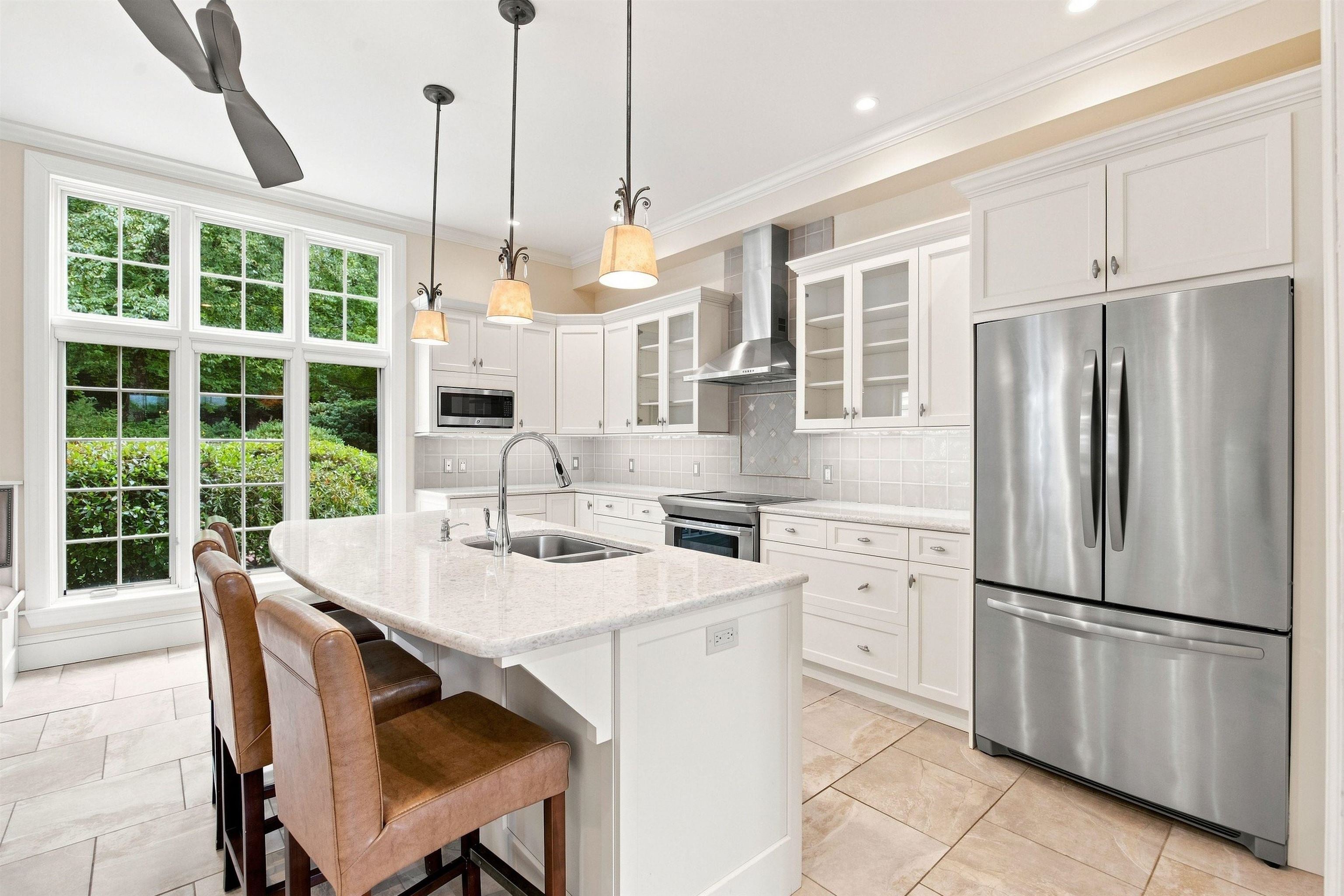 31 W Parish Road