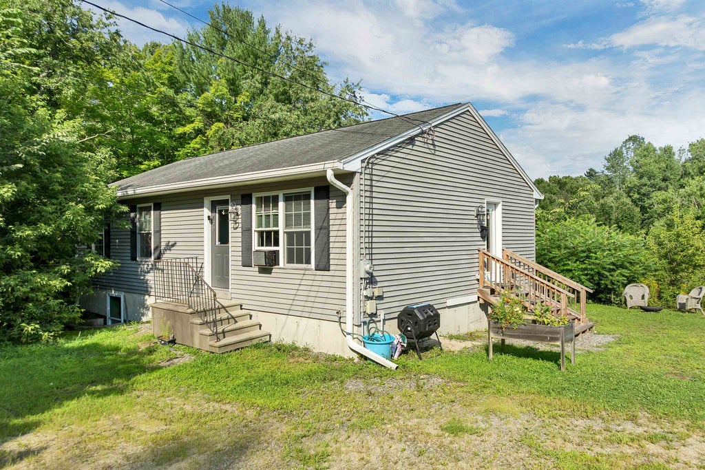 Photo of 169 Gilsum Street, Keene, NH 03431 (MLS # 5104549)