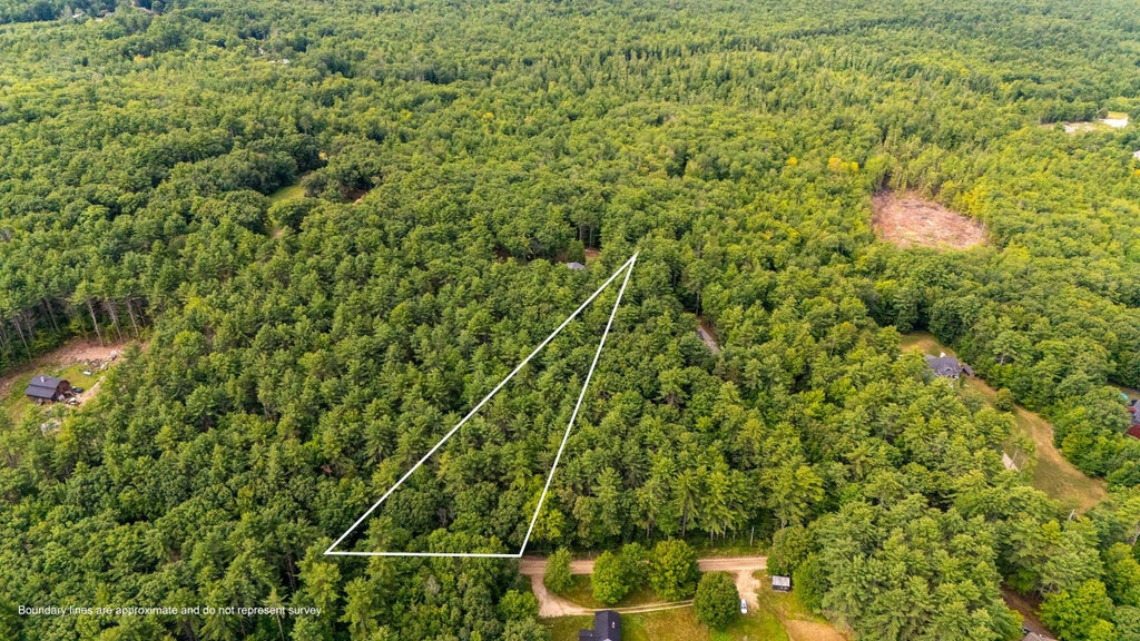 Photo of 27 Davis Hill Road, Conway, NH 03813 (MLS # 5100793)