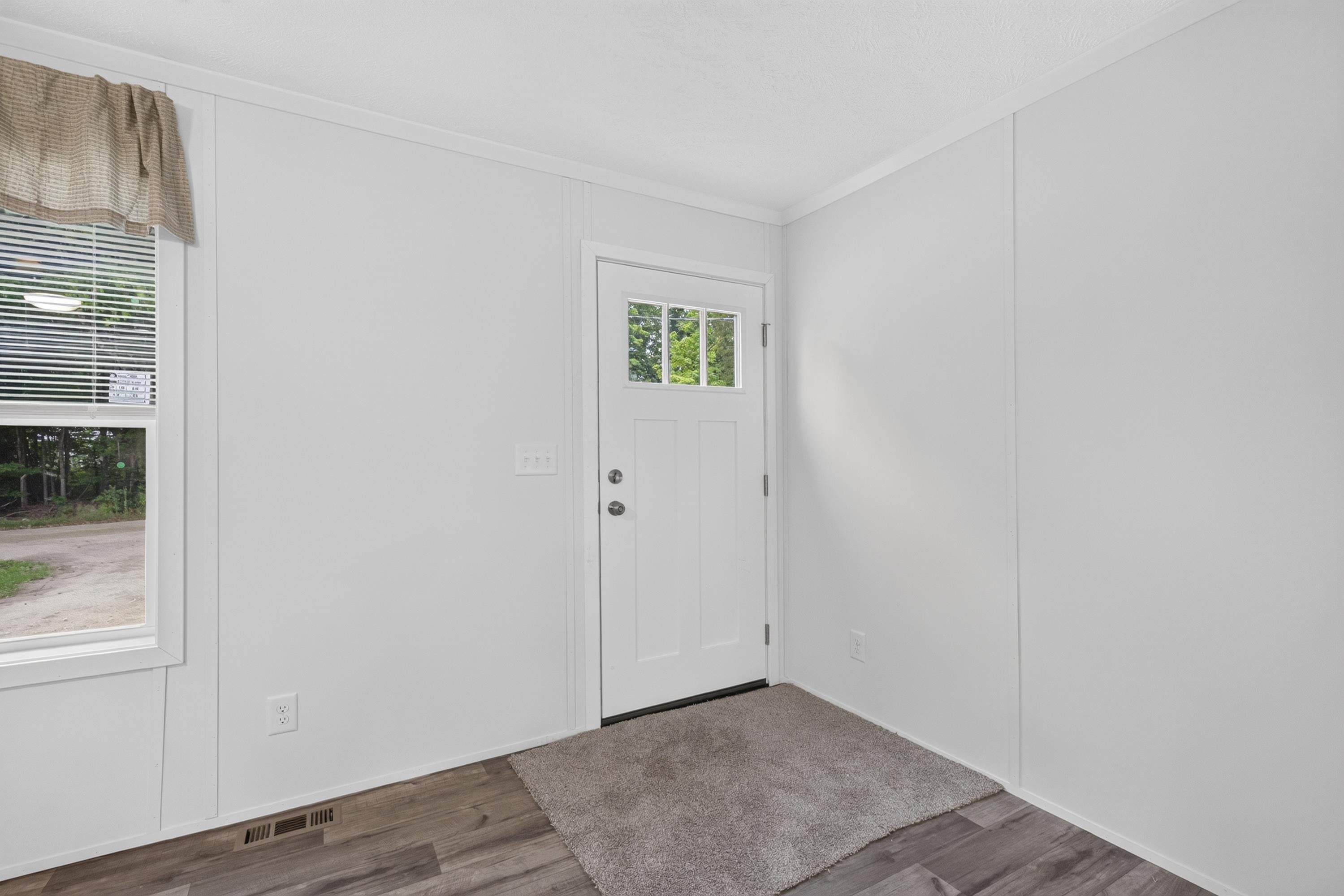 9 Loring Avenue