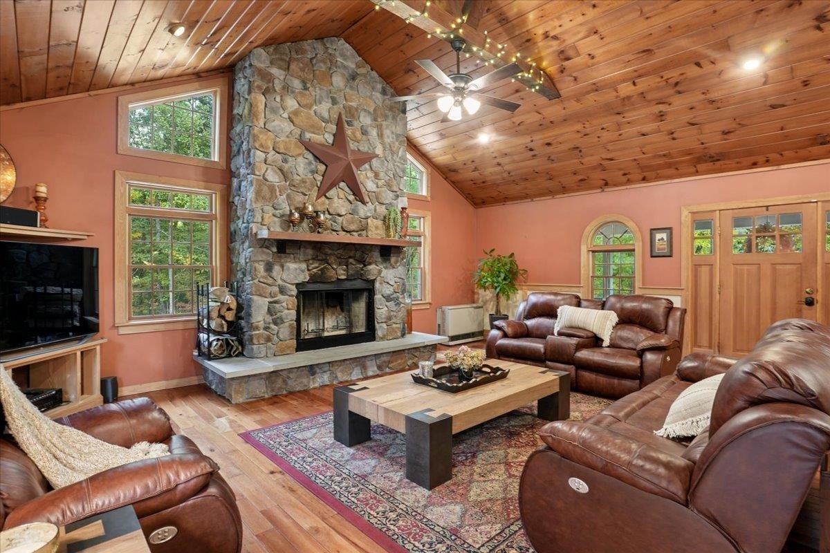 236 Middle Branch Road