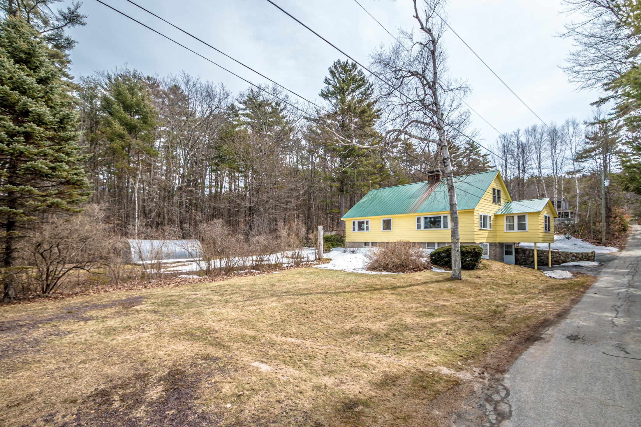 11 Emery Lane