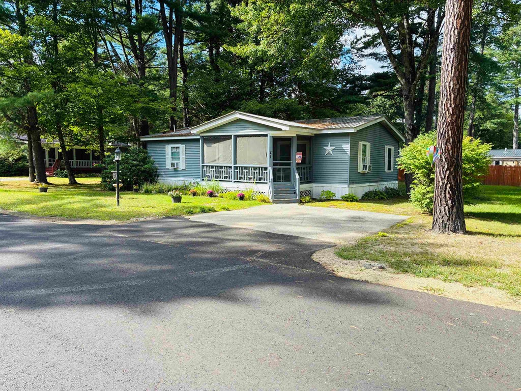 Photo of 21 Hemlock Drive, Tamworth, NH 03886 (MLS # 5109612)