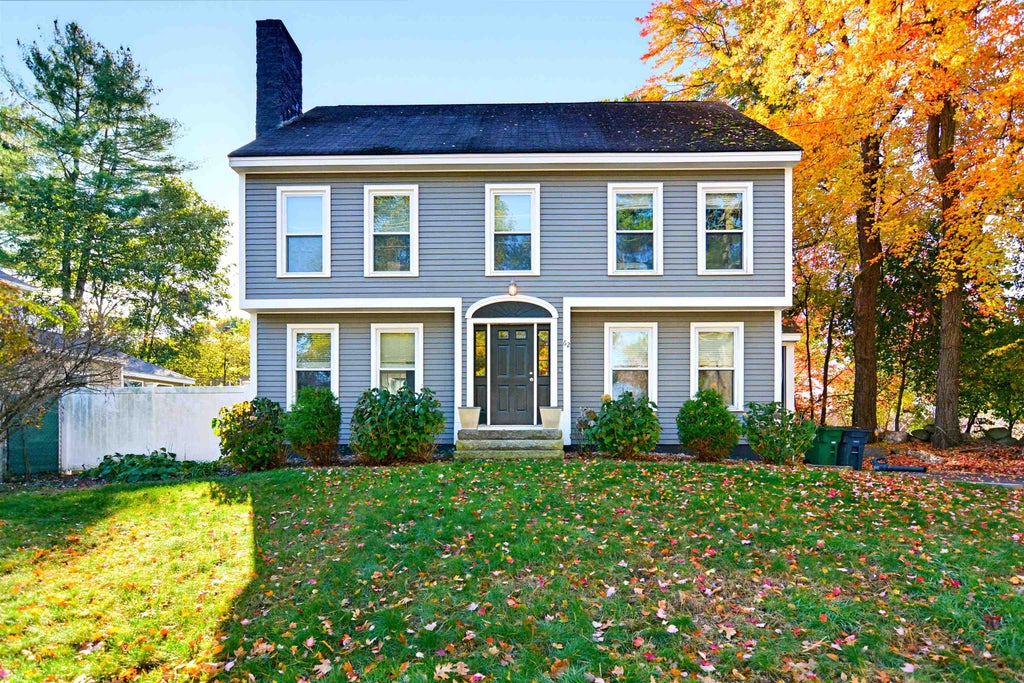Photo of 62 Robinson Road, Nashua, NH 03060 (MLS # 5115827)