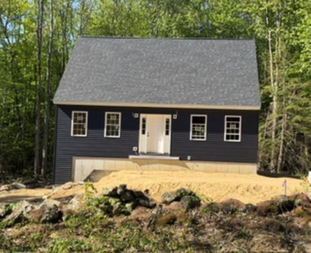Photo of 145 Holmes Road, Barnstead, NH 03225 (MLS # 5073217)