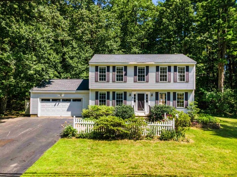 Photo of 14 Davis Road, Merrimack, NH 03054 (MLS # 5101418)