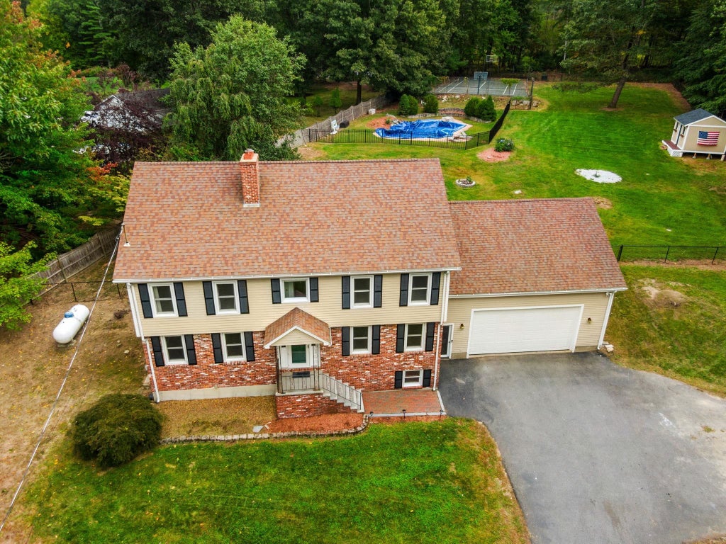 Photo of 23 Brook Drive, Hudson, NH 03051 (MLS # 5112137)