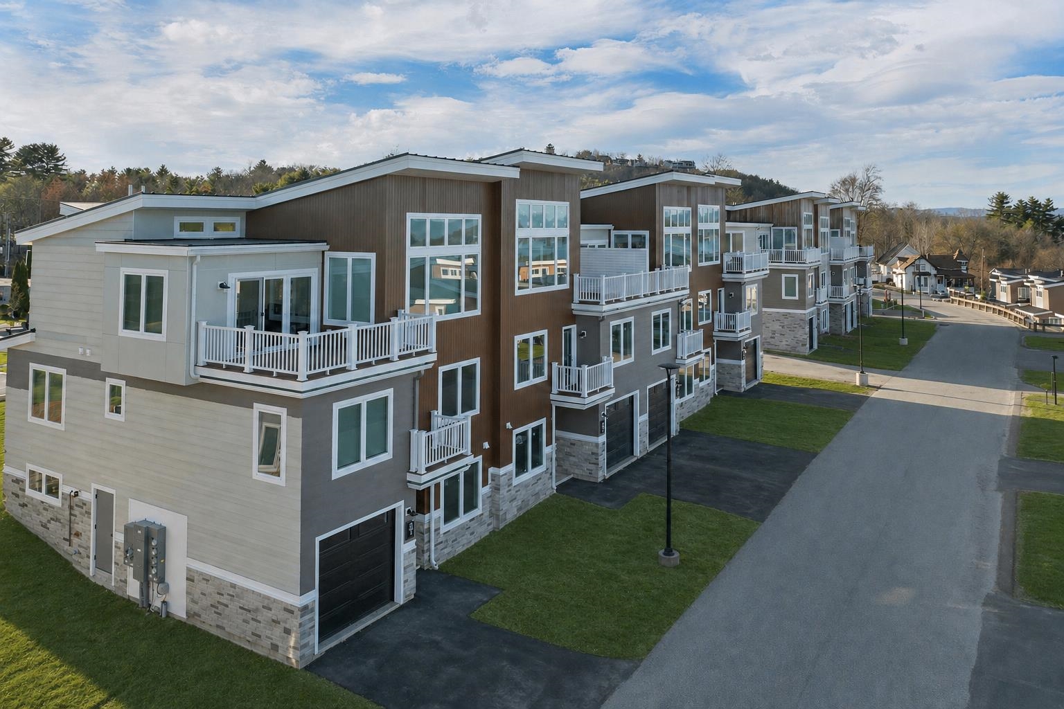 36 Vantage Point Drive 2