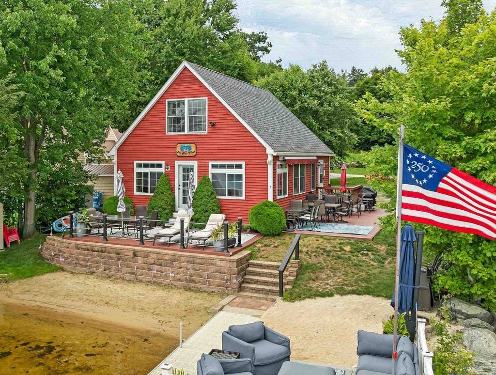 Photo of 44 Lake Road, Epsom, NH 03234 (MLS # 5102672)
