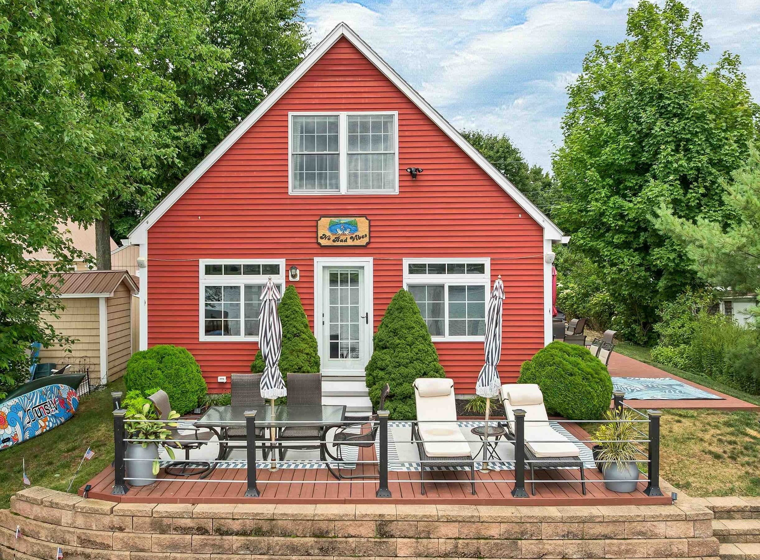 44 Lake Road