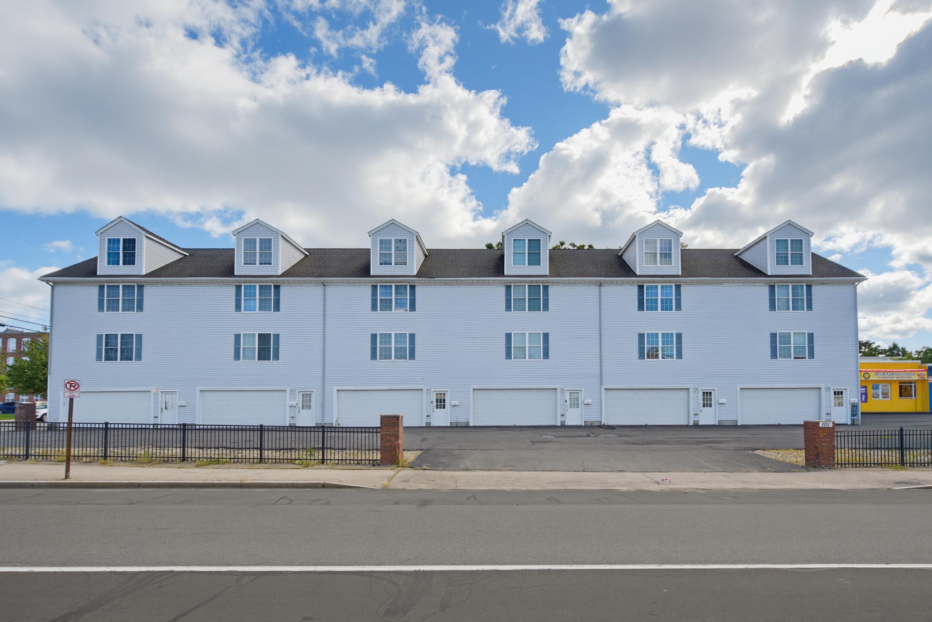 101 Maple Street 5