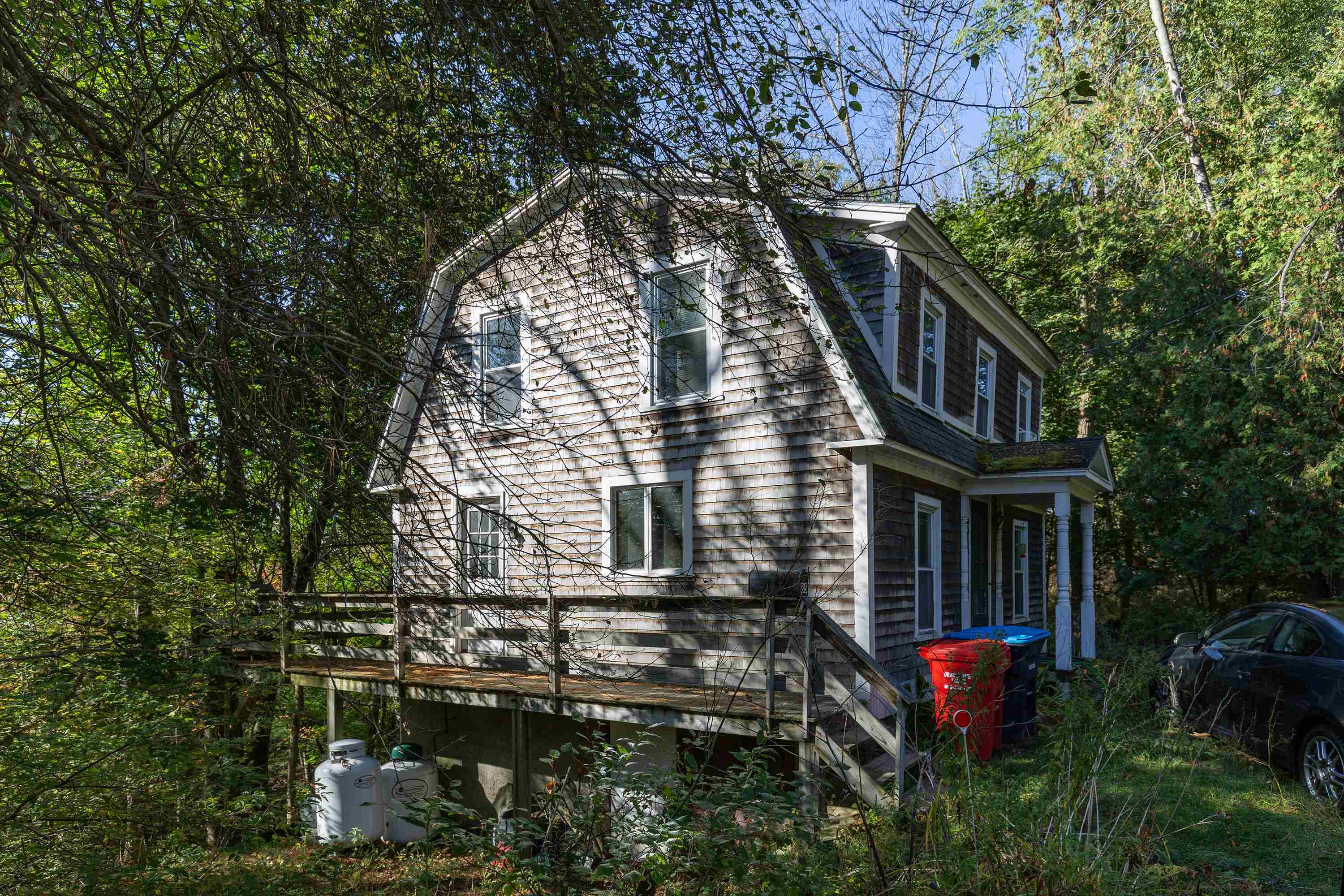 85 Lebanon Street - Photo 2