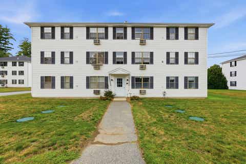 Photo of 48 Westville Road #2-3, Plaistow, NH 03865 (MLS # 5103052)