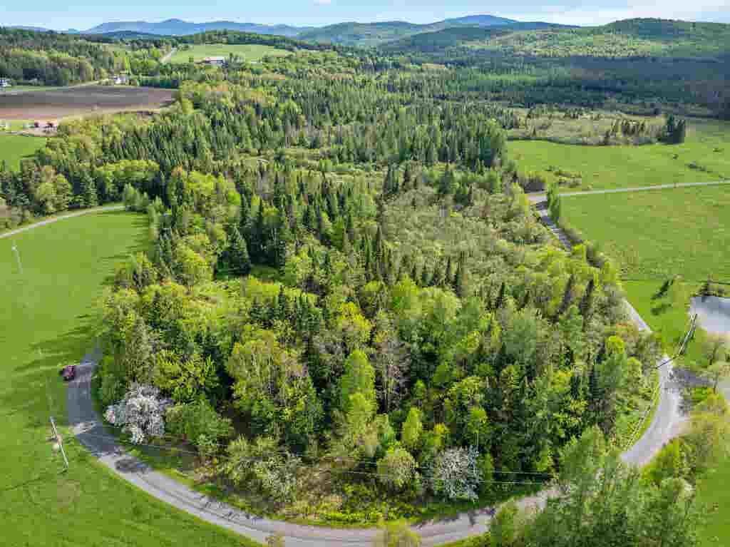 Photo of 57 Old Barn Road, Clarksville, NH 03592 (MLS # 5093080)
