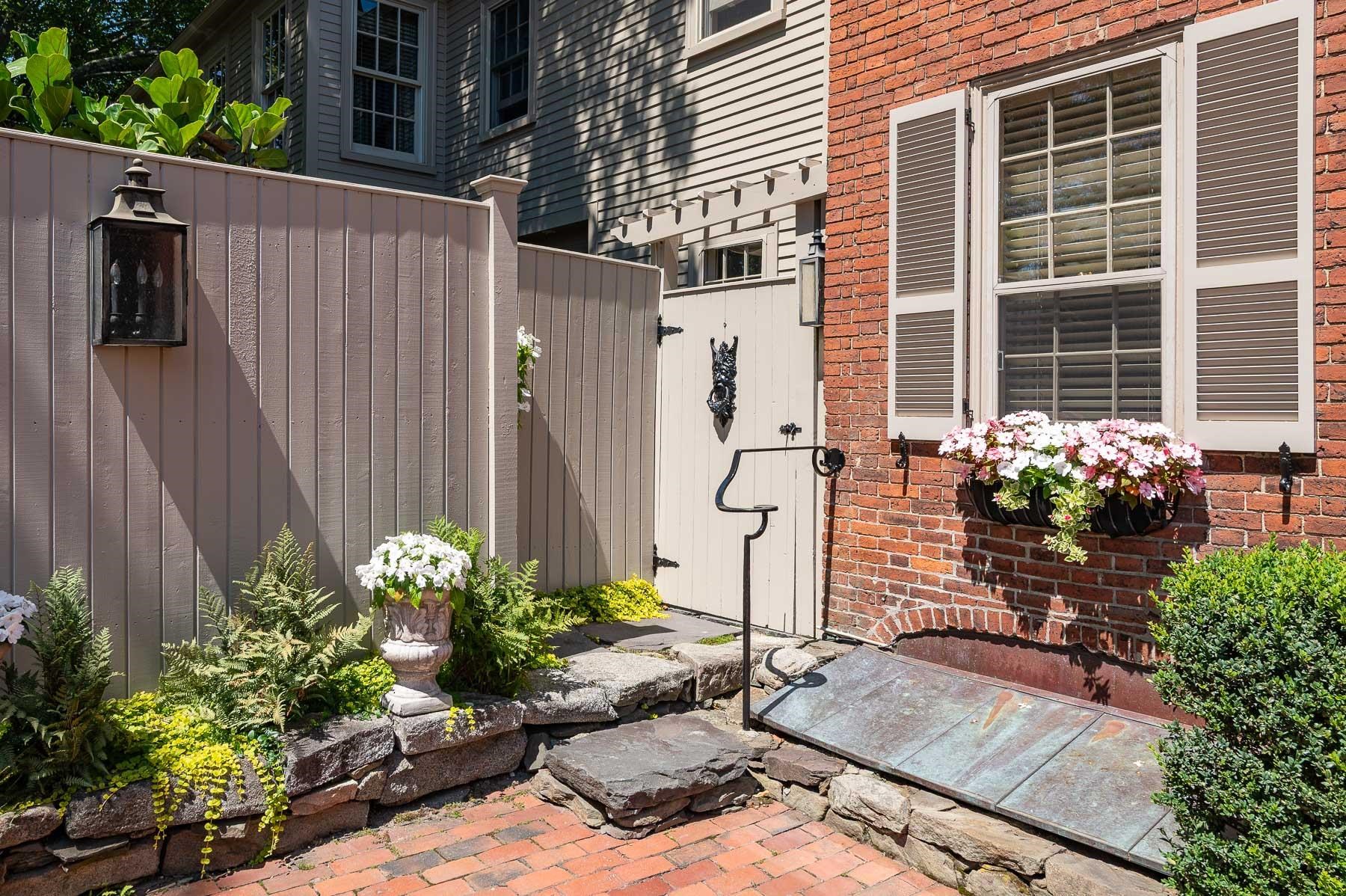 20 Atkinson Street