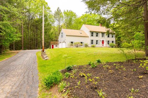 Photo of 116 Deer Ridge Drive, Barrington, NH 03825 (MLS # 5091491)